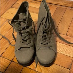 Chunky platform combat boots